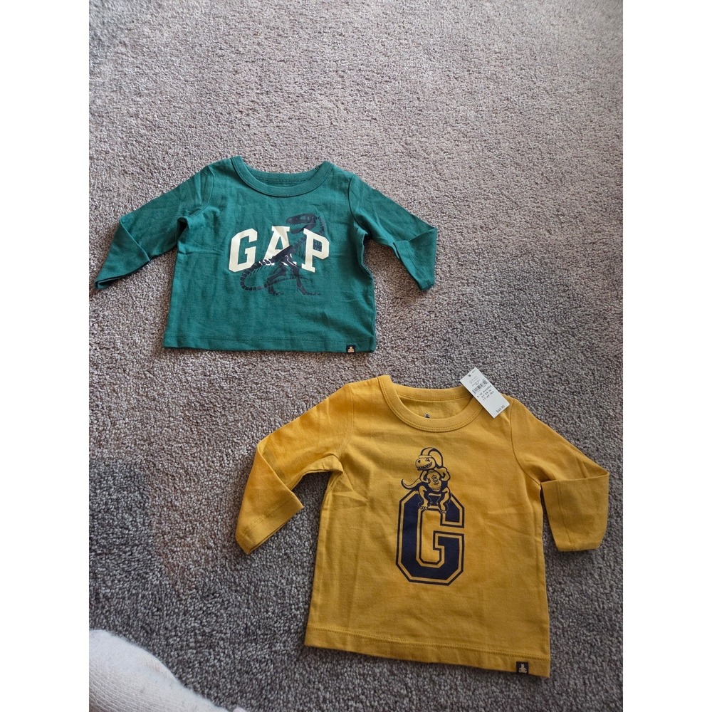 Baby gap tees size‎ 6-12 mos